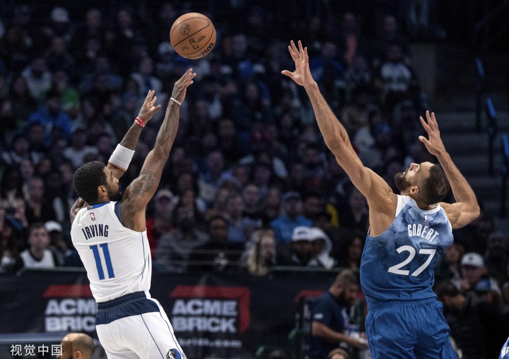 为比赛的举 为比赛的举